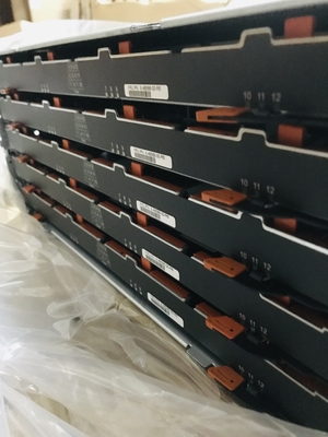 111-02108 Netapp Fas Products NetApp DE5600 E-X4041B-R6  800GB 12GBPS 2.5'' SSD