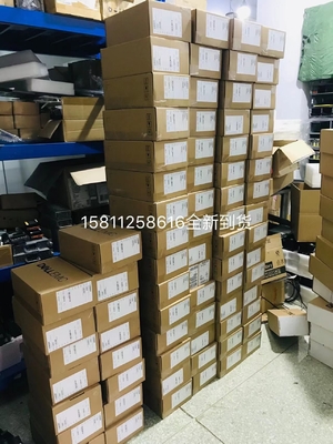 EMC-VxRail P570F 1.92T*8 2*1.6T NVME brand new stock only one